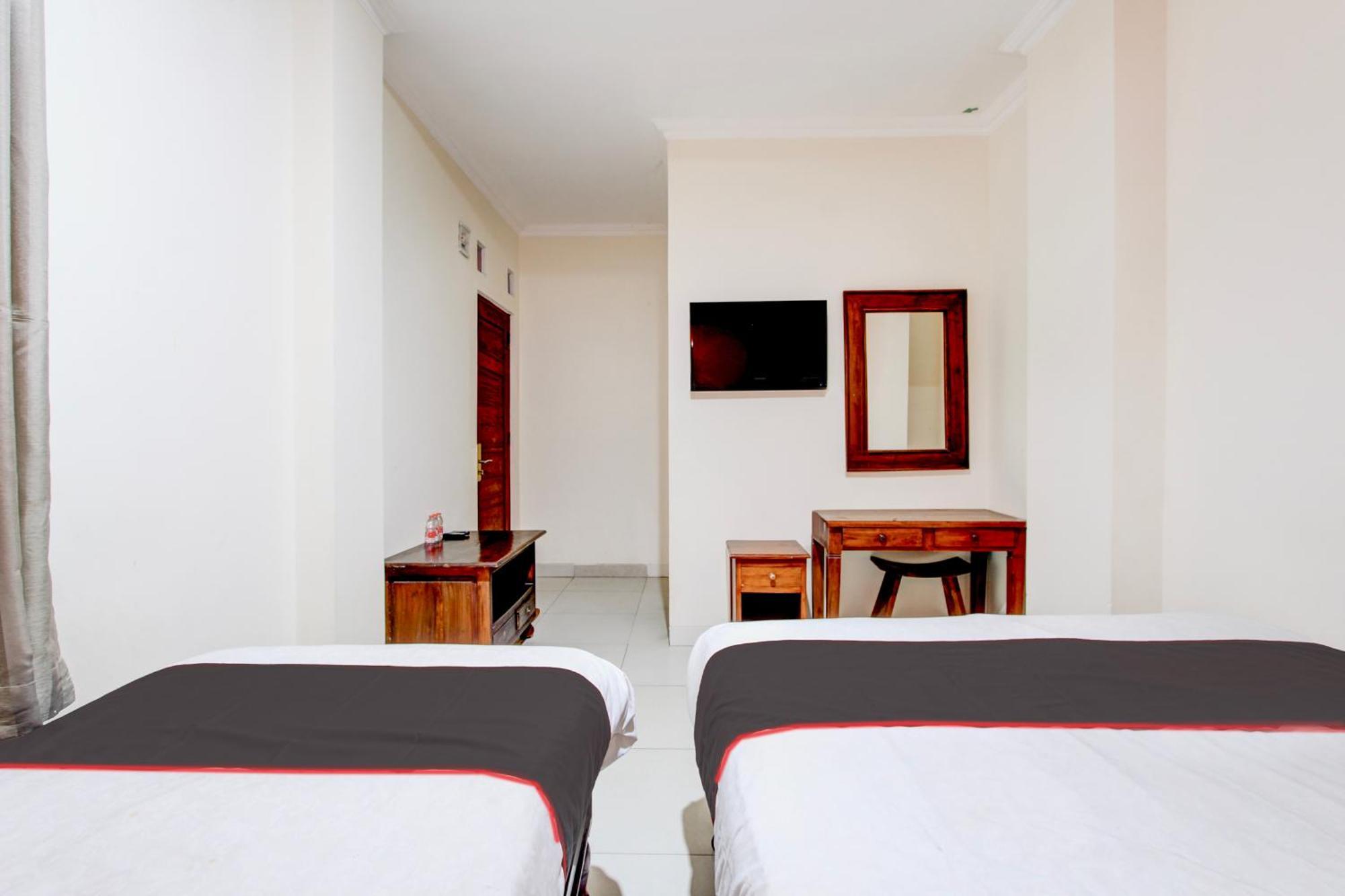 Hotel Collection O Jalan Malioboro Near Lempuyangan Station Formerly Vala Yogyakarta